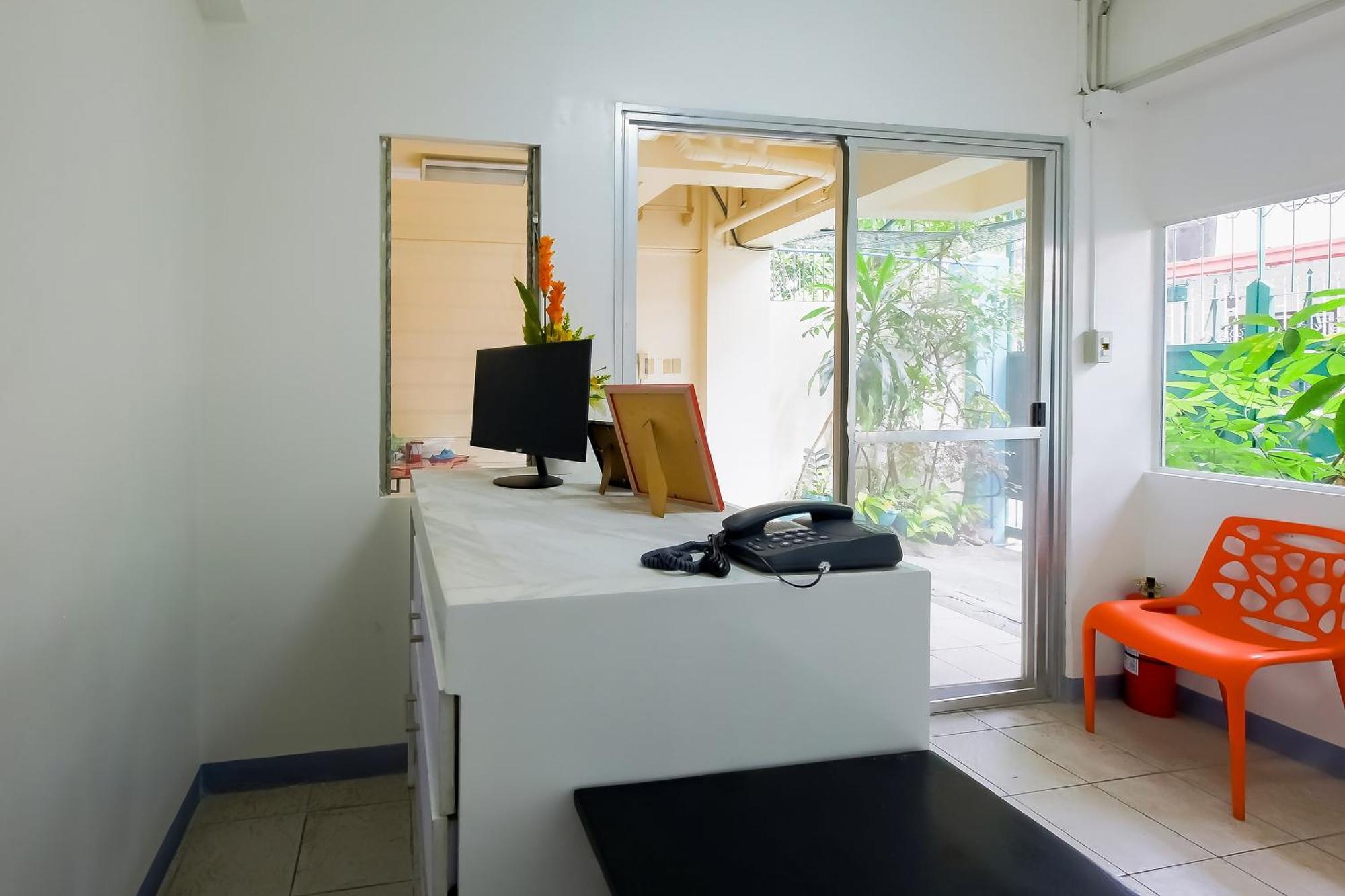 Oyo 840 Orangenest Apartelle Manille Extérieur photo