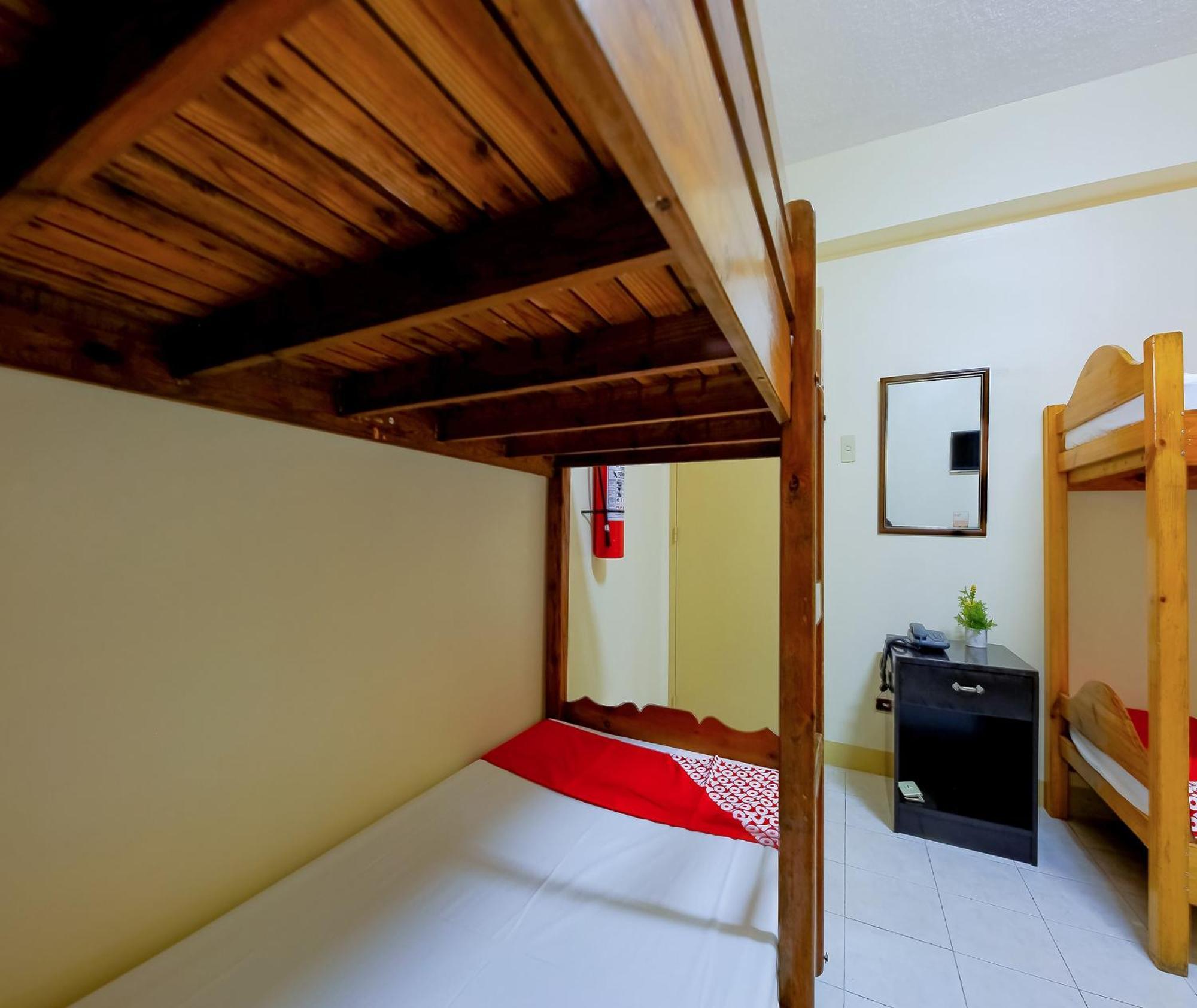 Oyo 840 Orangenest Apartelle Manille Extérieur photo