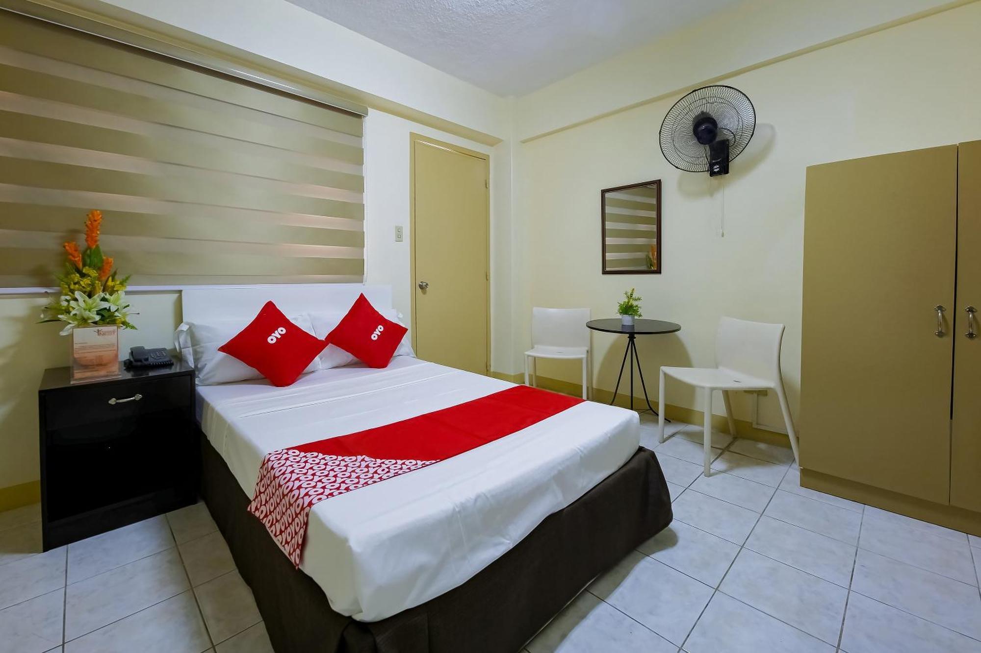 Oyo 840 Orangenest Apartelle Manille Extérieur photo