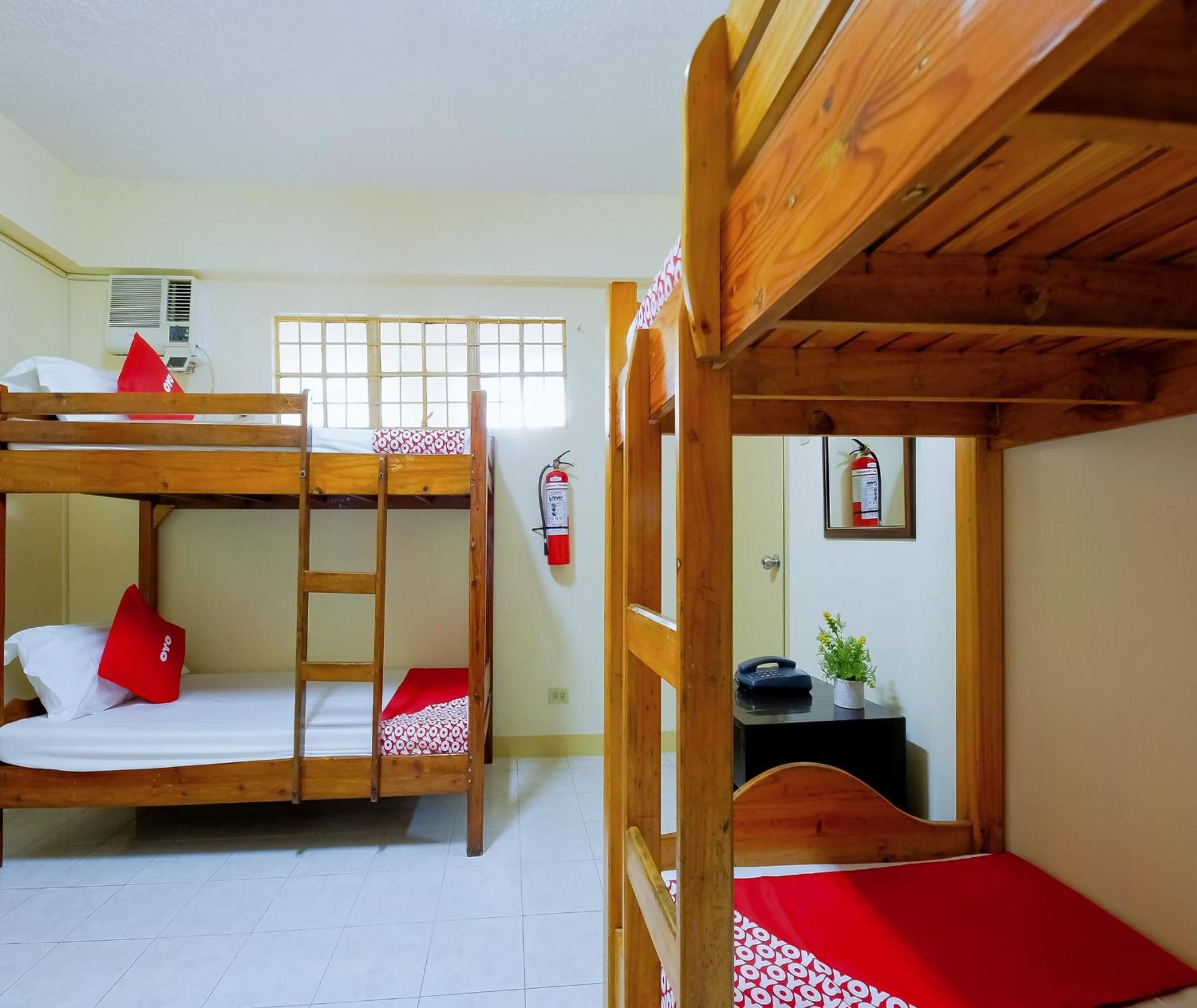 Oyo 840 Orangenest Apartelle Manille Extérieur photo