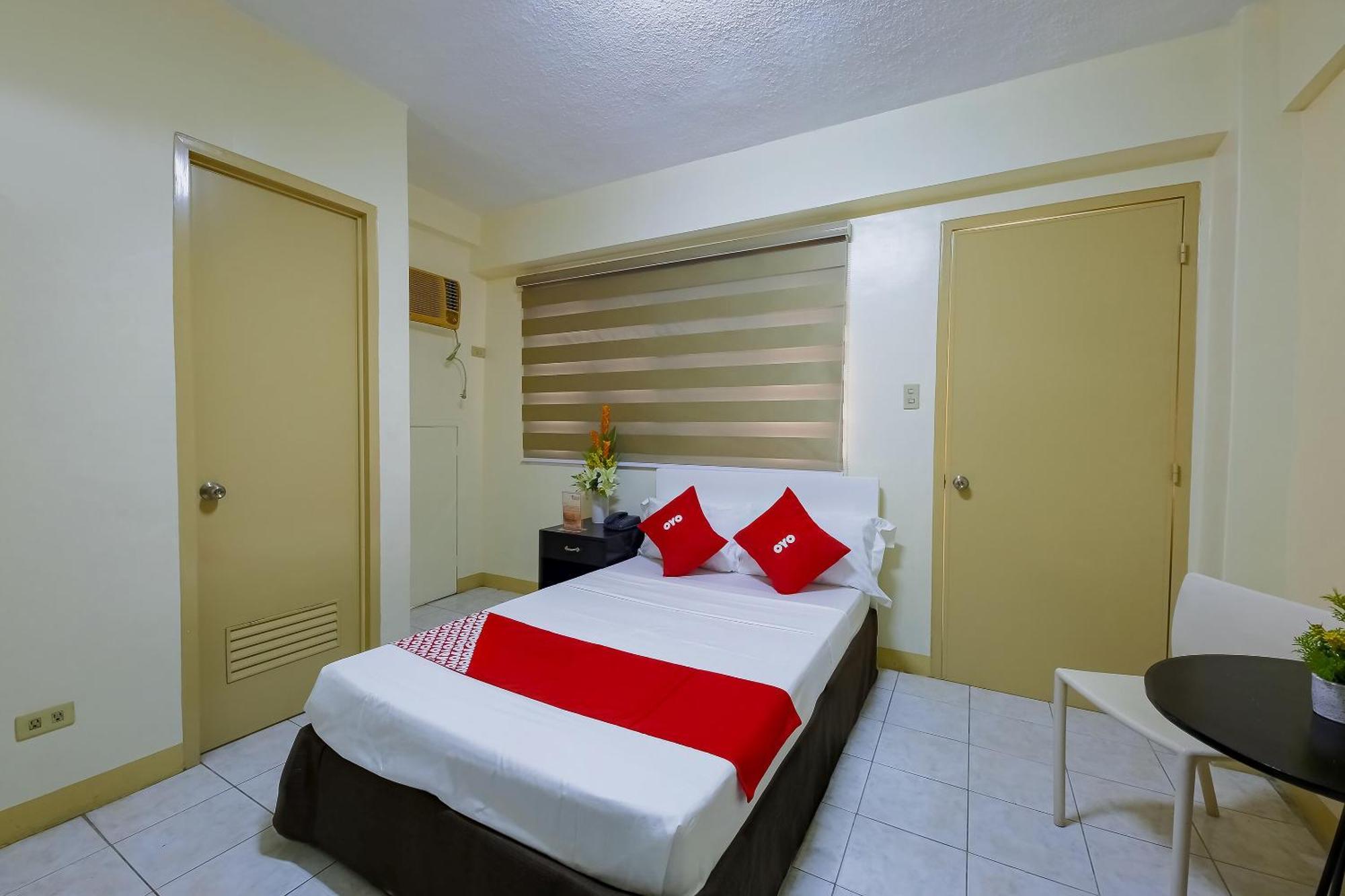 Oyo 840 Orangenest Apartelle Manille Extérieur photo