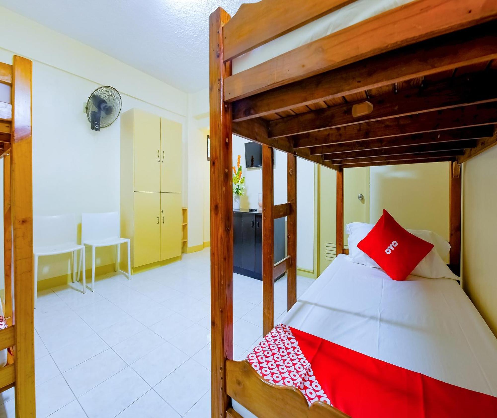 Oyo 840 Orangenest Apartelle Manille Extérieur photo